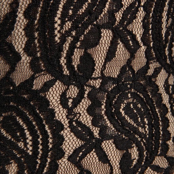 LOVERS + FRIENDS Vanity Fair Backless Gown in Black Lace - Picture 4 of 8